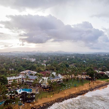 Tangerine Beach Hotel Kalutara Exteriör bild