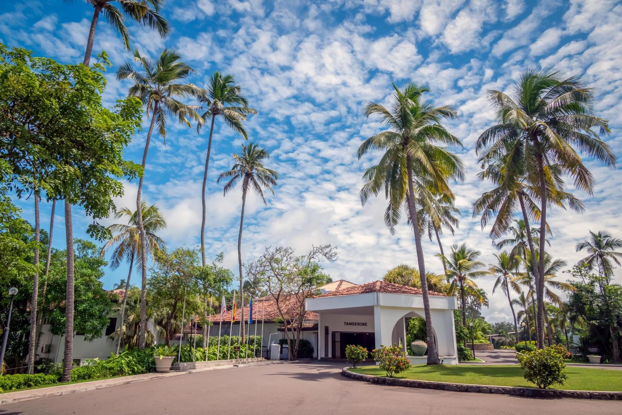 Tangerine Beach Hotel Kalutara Exteriör bild